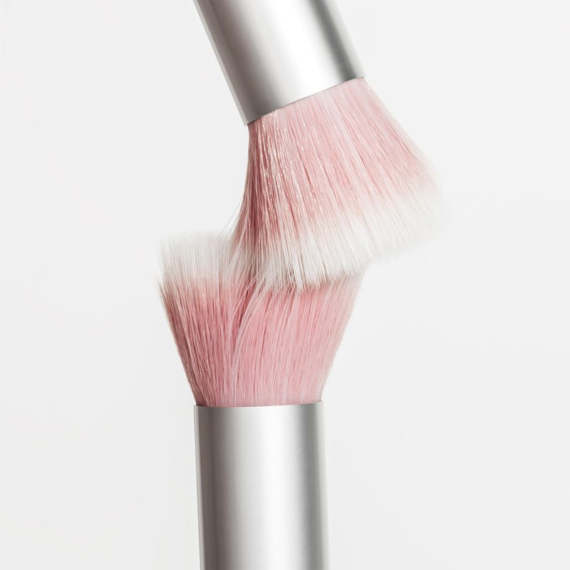 Skin2Skin Blush Brush
