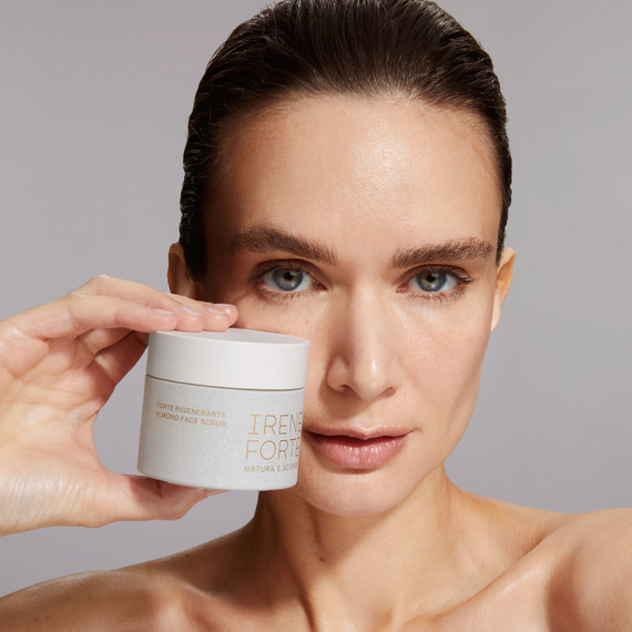 Almond Face Scrub